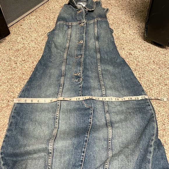 Zara denim cut out back sleeveless maxi dress with four at back - Picture 11 of 12